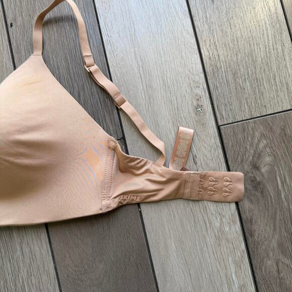 Skims womens bra good condition - Picture 2 of 8